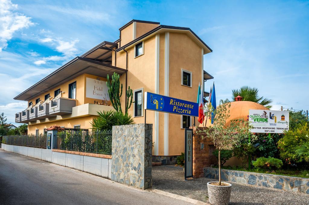 Hotel Bacco Ascea Exteriér fotografie
